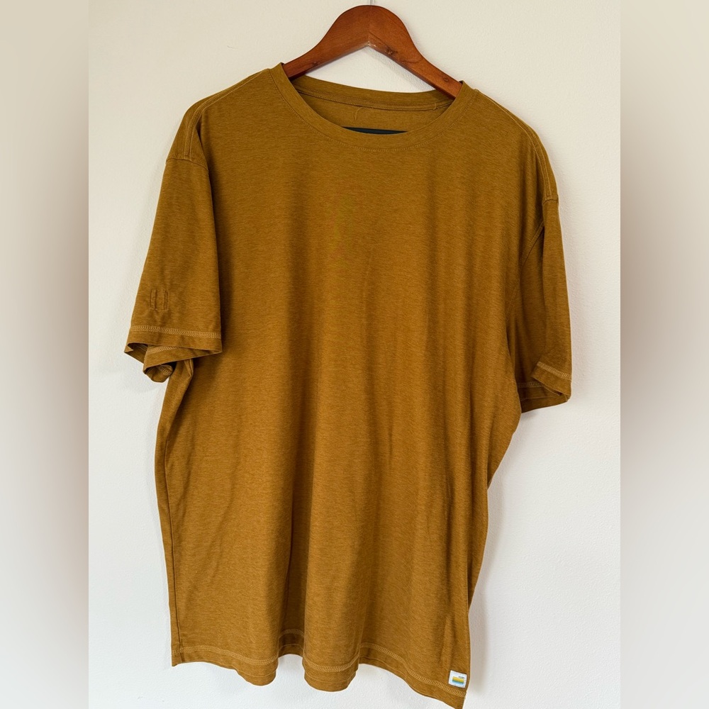 Vuori Tan T-Shirt with Logo Patch